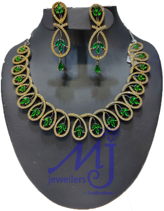 Fashionable jewellery set